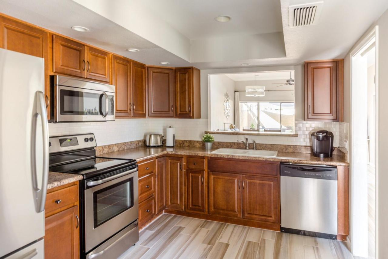 Central Phoenix Townhome Exterior photo