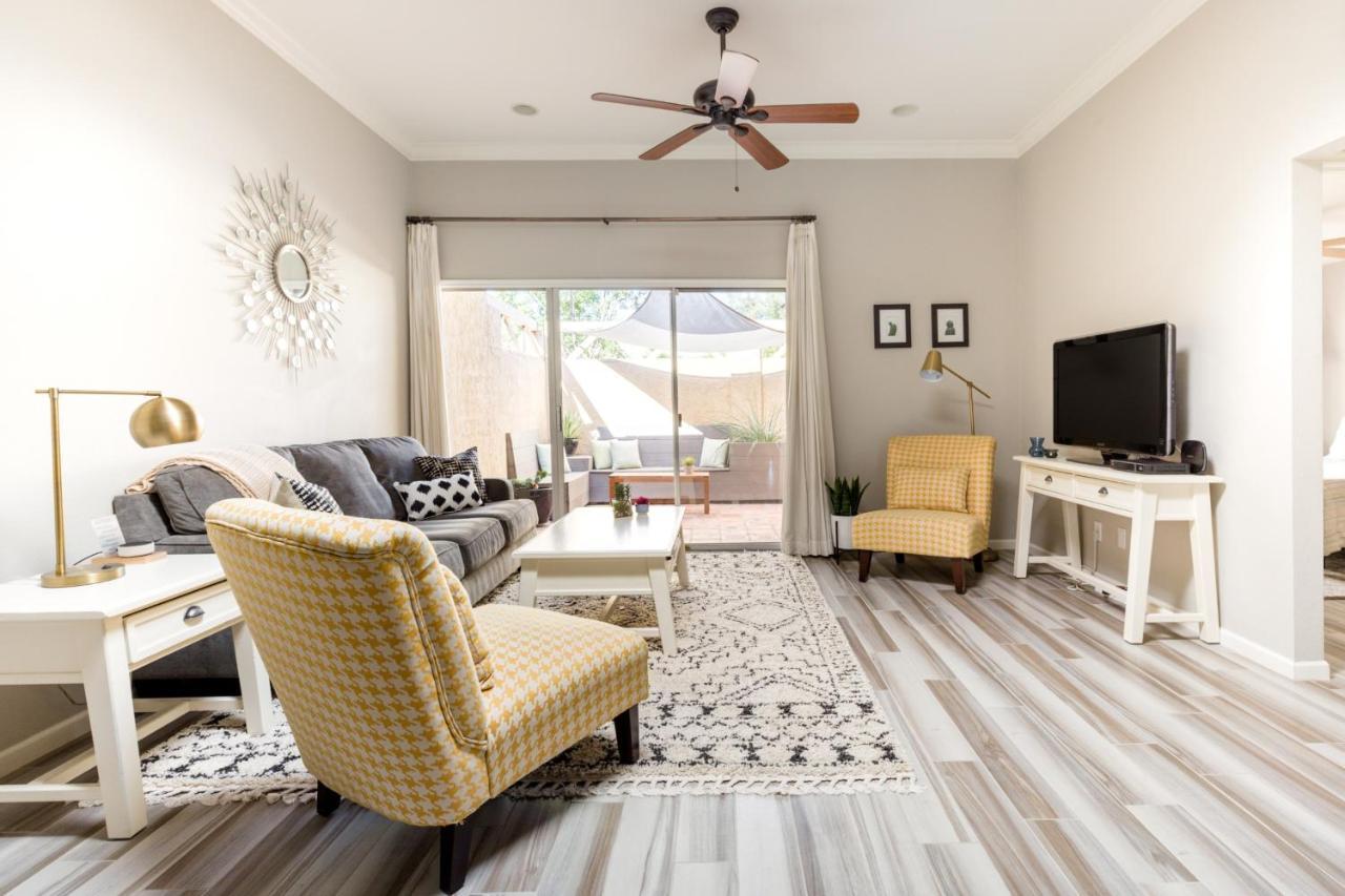 Central Phoenix Townhome Exterior photo